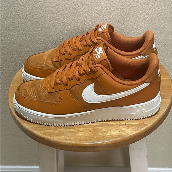 Nike Air Force 1 ‘07 SE ‘Monarch Canvas’ FB2048-800 - Picture 2 of 6